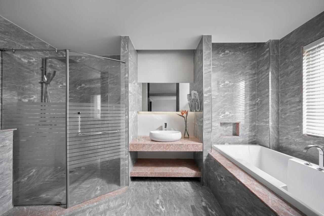 Oakwood & Saigon Khách sạn hẻo lánh 4*