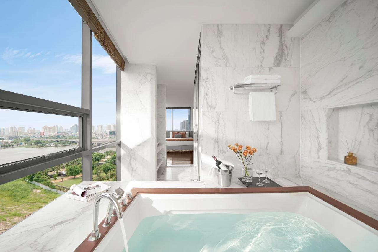 Oakwood & Saigon Aparthotel 4*